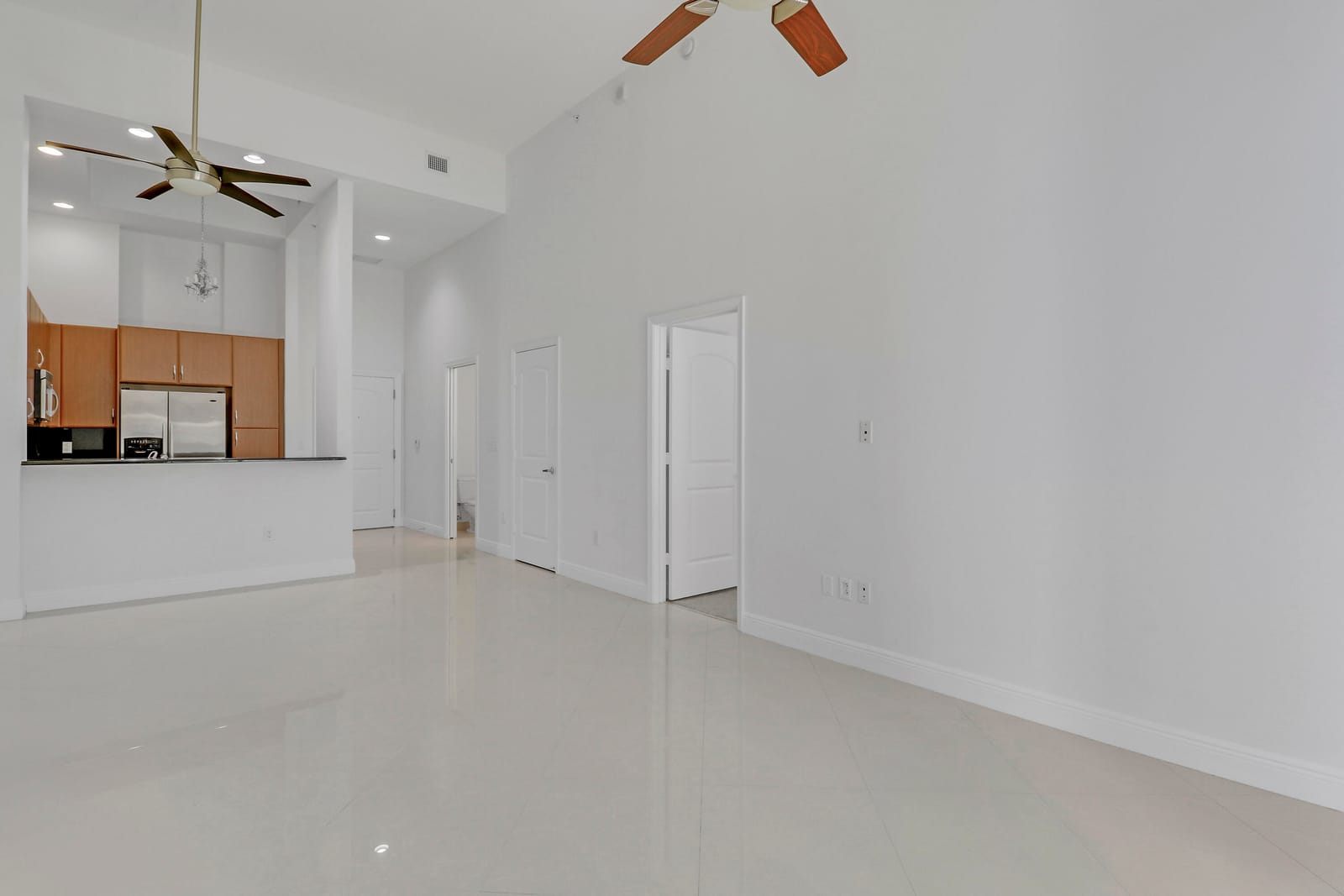 701 S Olive Avenue 307 — photo 6