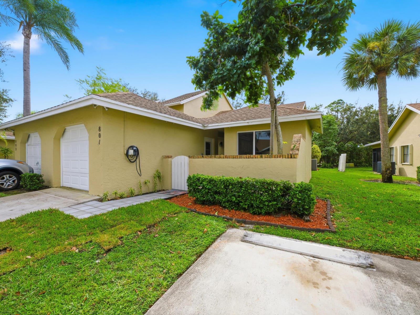 801 Maplewood Drive, Greenacres, FL 33415 photo 2