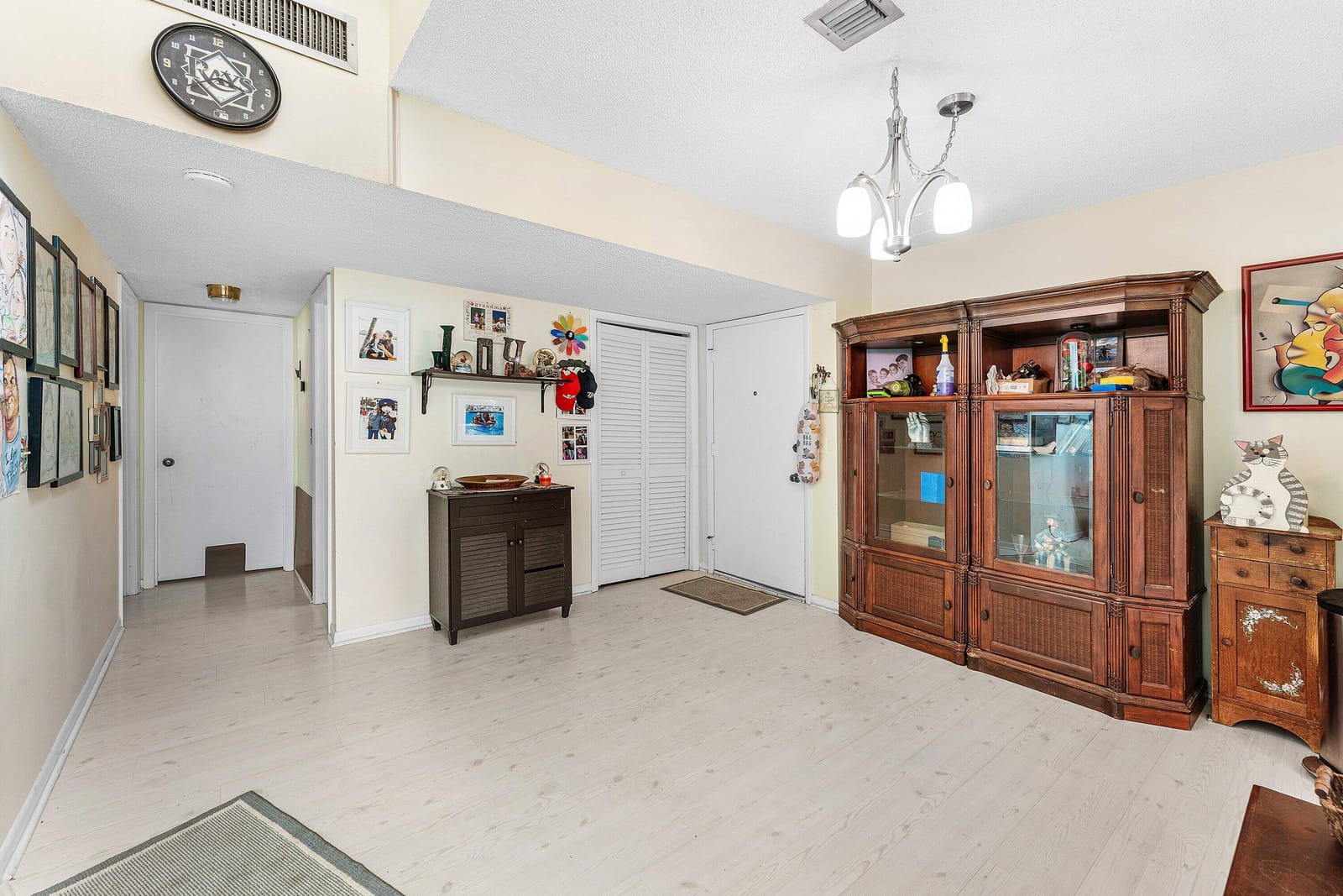 2541 Boundbrook Boulevard 110, Palm Springs, FL 33406 photo 12