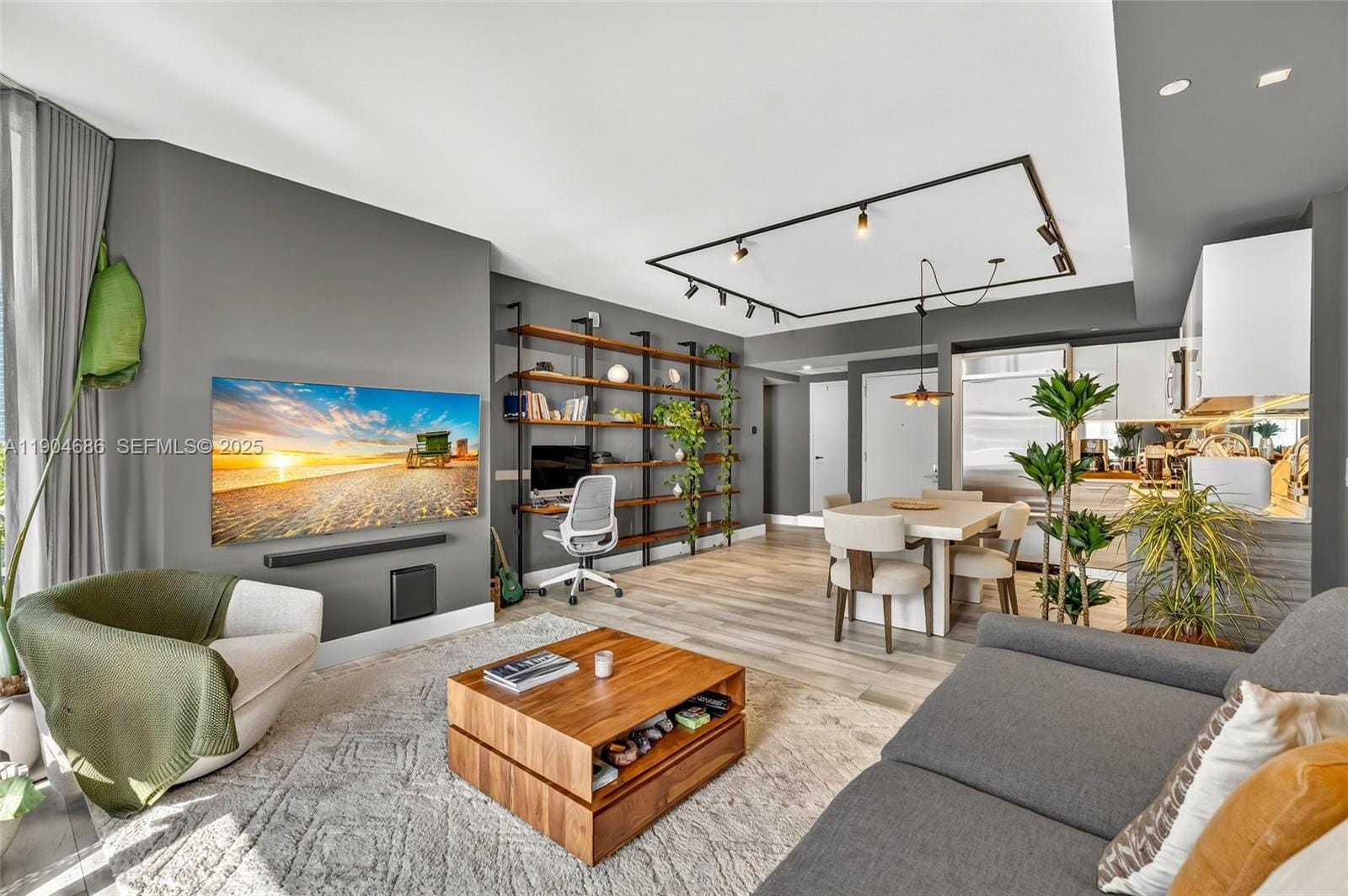 1300 Brickell Bay Drive 2403, Miami, FL 33131 photo 3