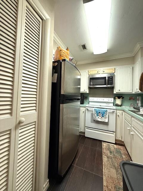 3930 Crystal Lake Drive 107 — photo 7