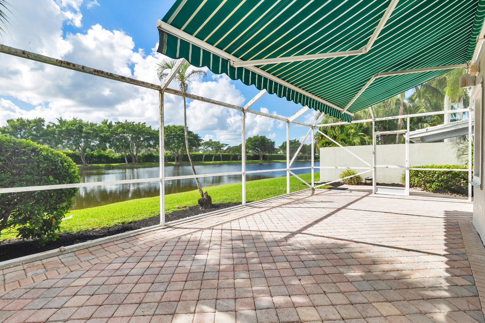 9158 Heathridge Drive, West Palm Beach, FL 33411 photo 25