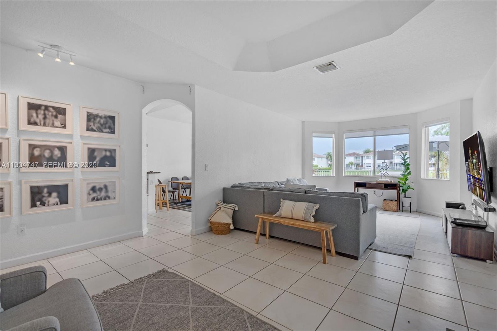 11451 NW 68th Terrace, Doral, FL 33178 photo 7