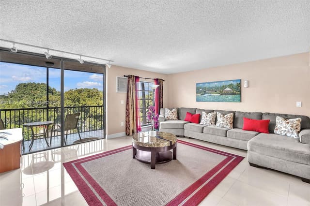 5570 NW 44th Street 401A, sold in Inverwood Condo, Lauderhill, FL