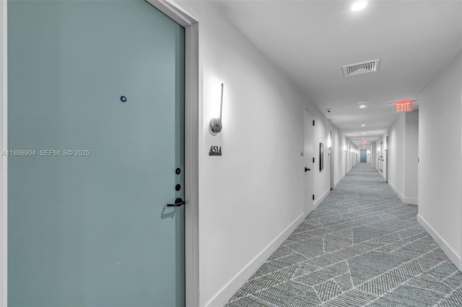 159 NE 6th Street 4514, Miami, FL 33132 photo 19