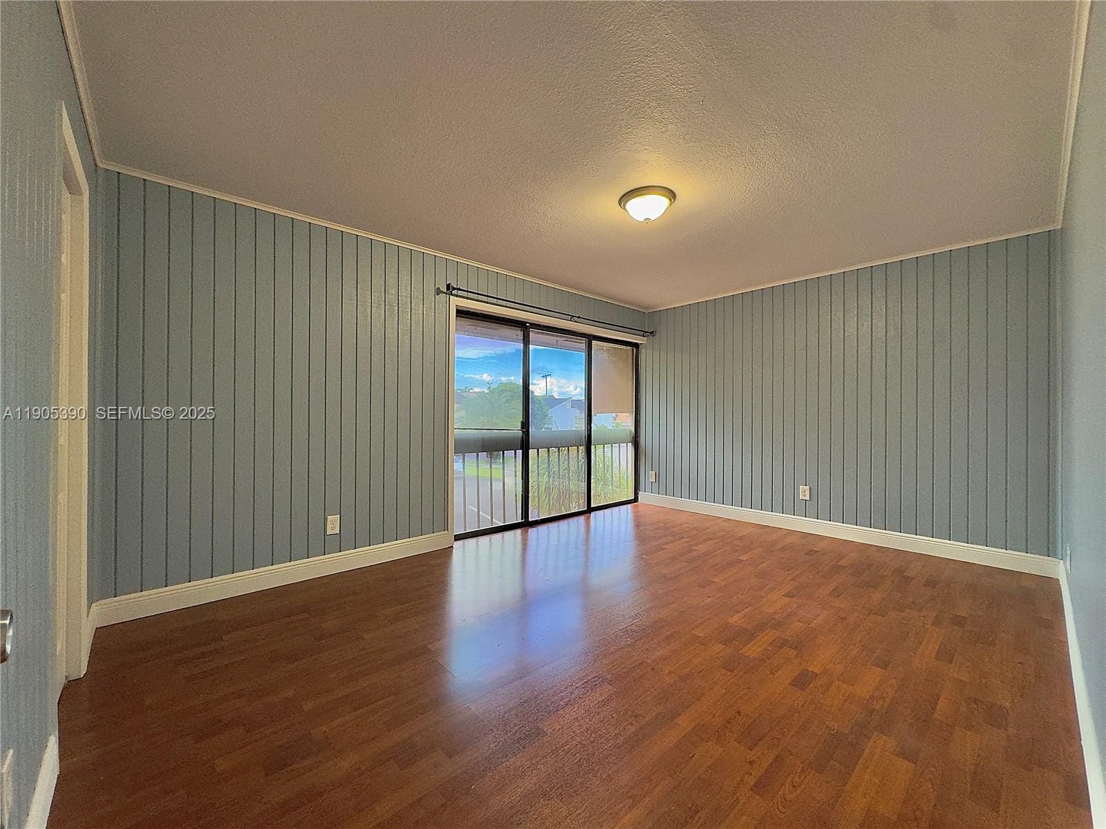 9104 SW 159th Terrace 9104 — photo 8