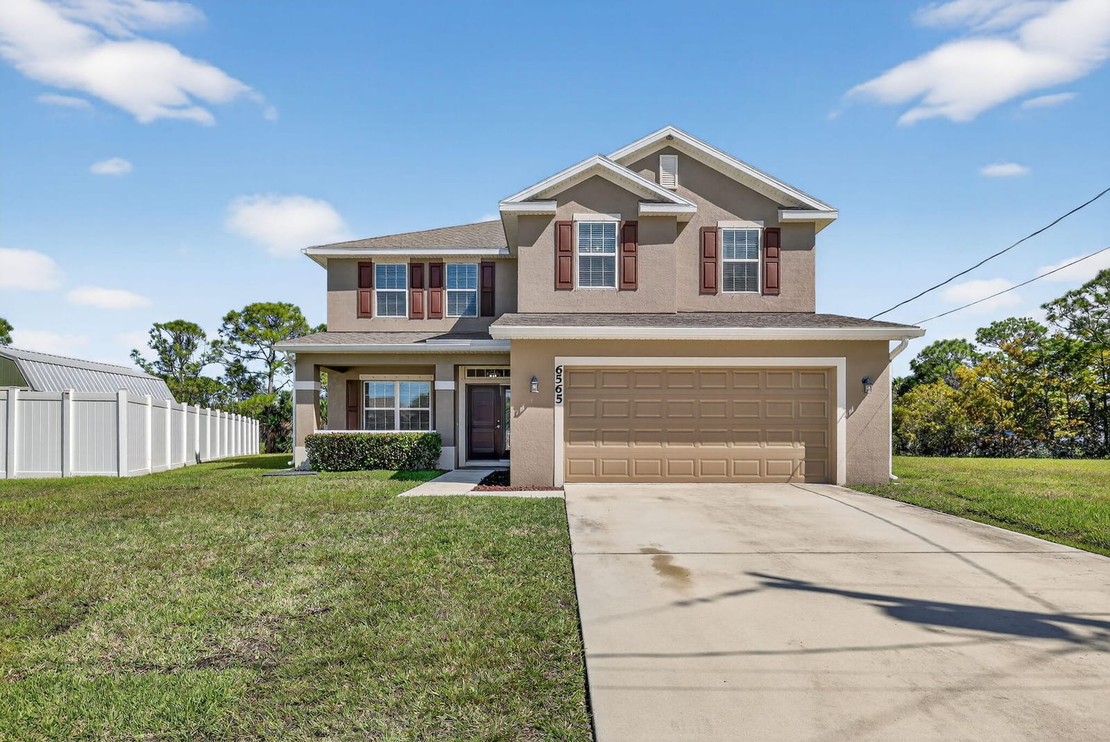 6565 NW Pomona Court, Port St. Lucie, FL 34983