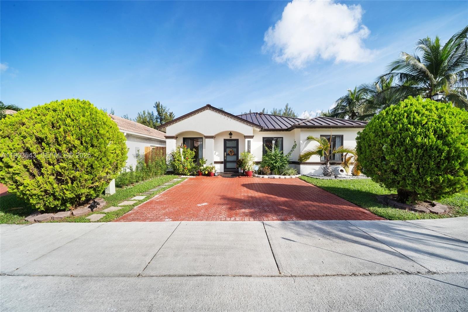 12715 NW 11th Terrace, Miami, FL 33182