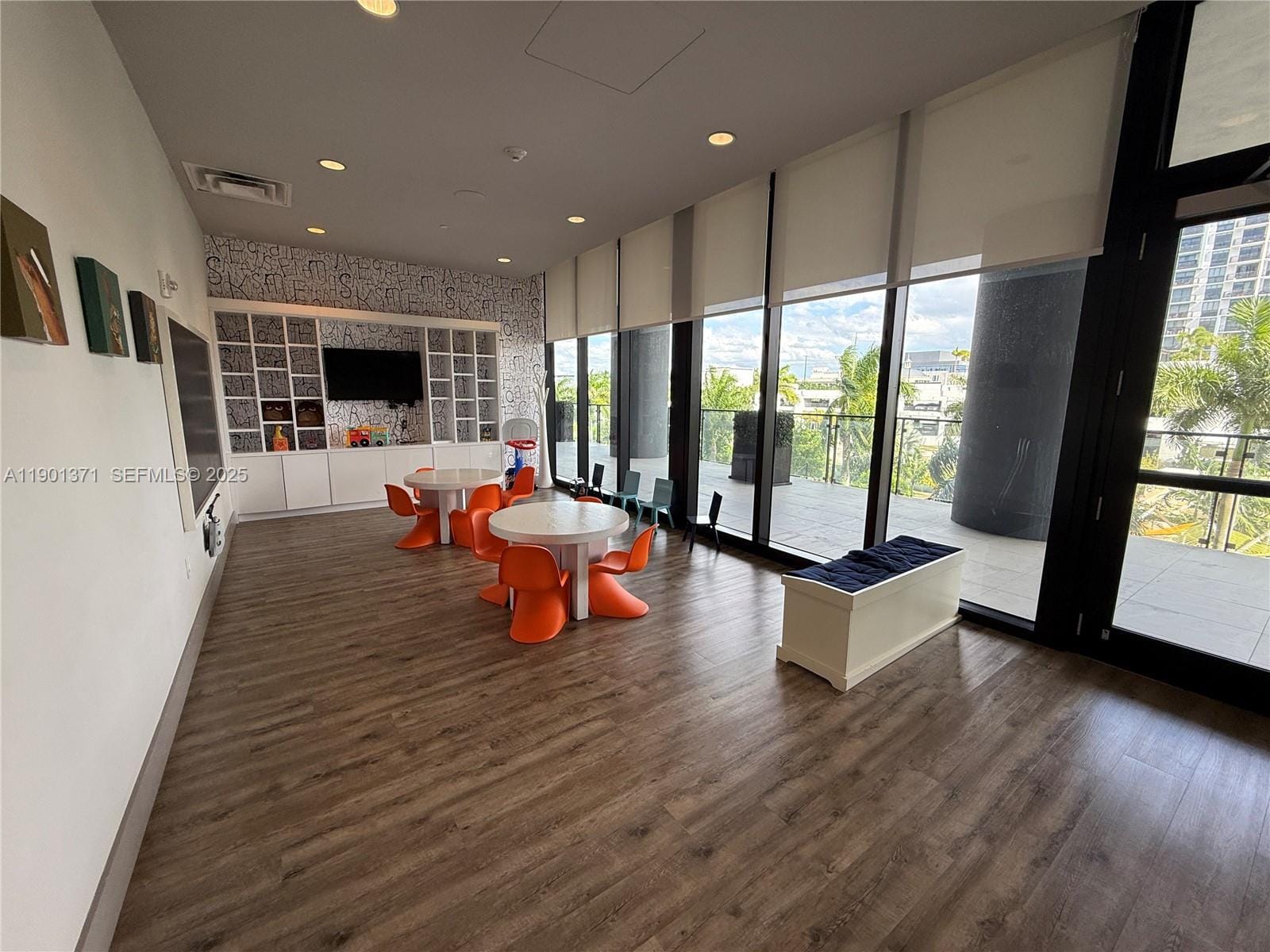 5300 Paseo Boulevard 1205, Doral, FL 33166 photo 25