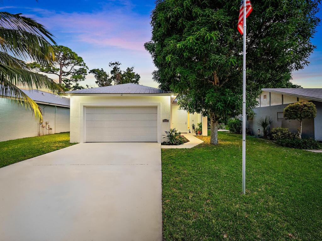 6762 2nd Street, Jupiter, FL 33458