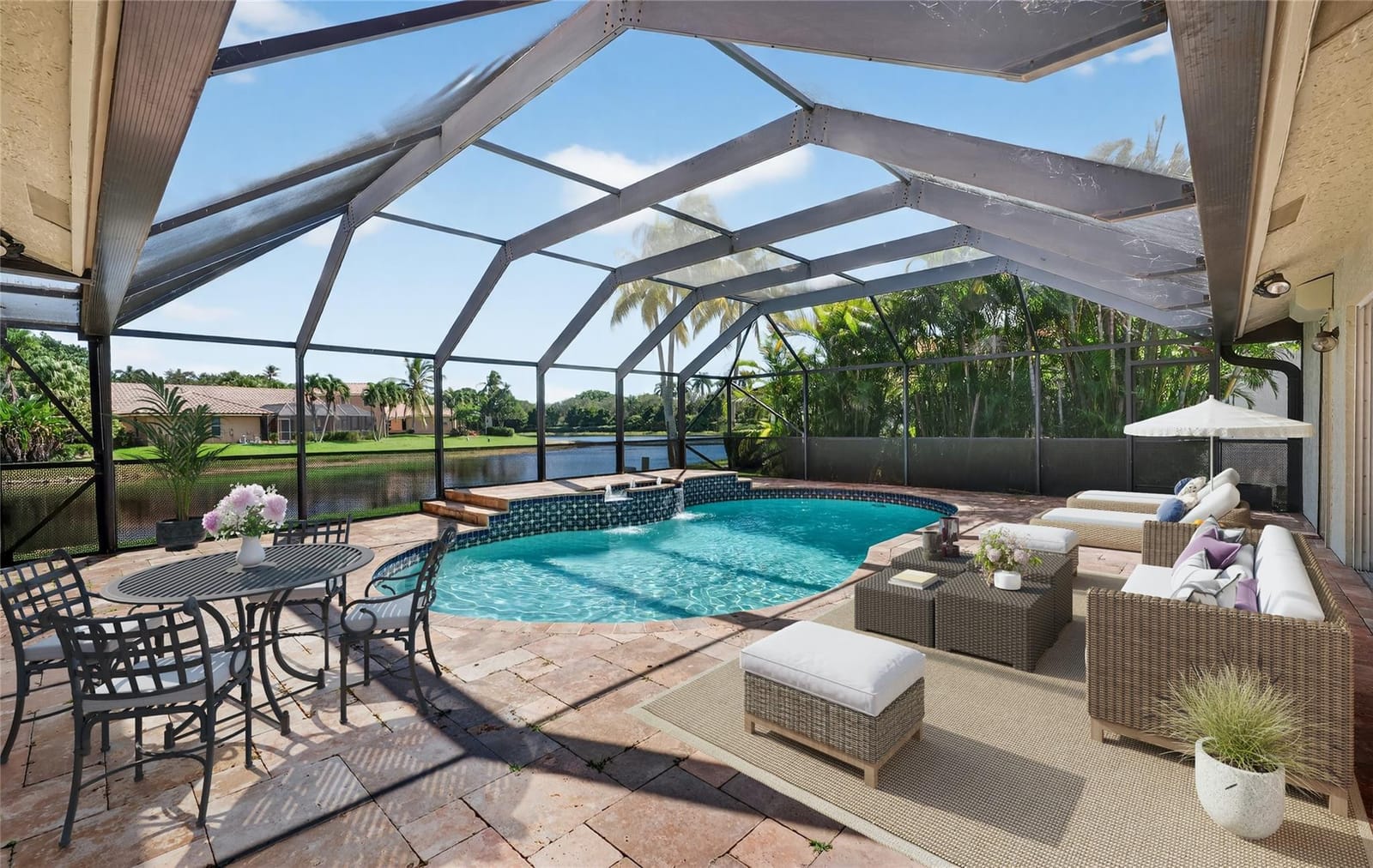 1240 Fairfax Court — photo 3