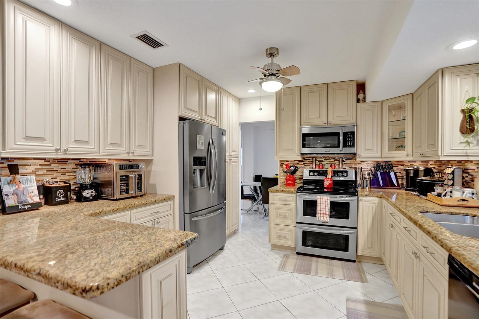1748 NW 85th Drive — photo 9