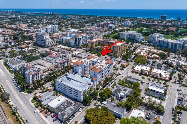 233 S Federal Highway 404, sold in Boca Grand Condo, Boca Raton, FL