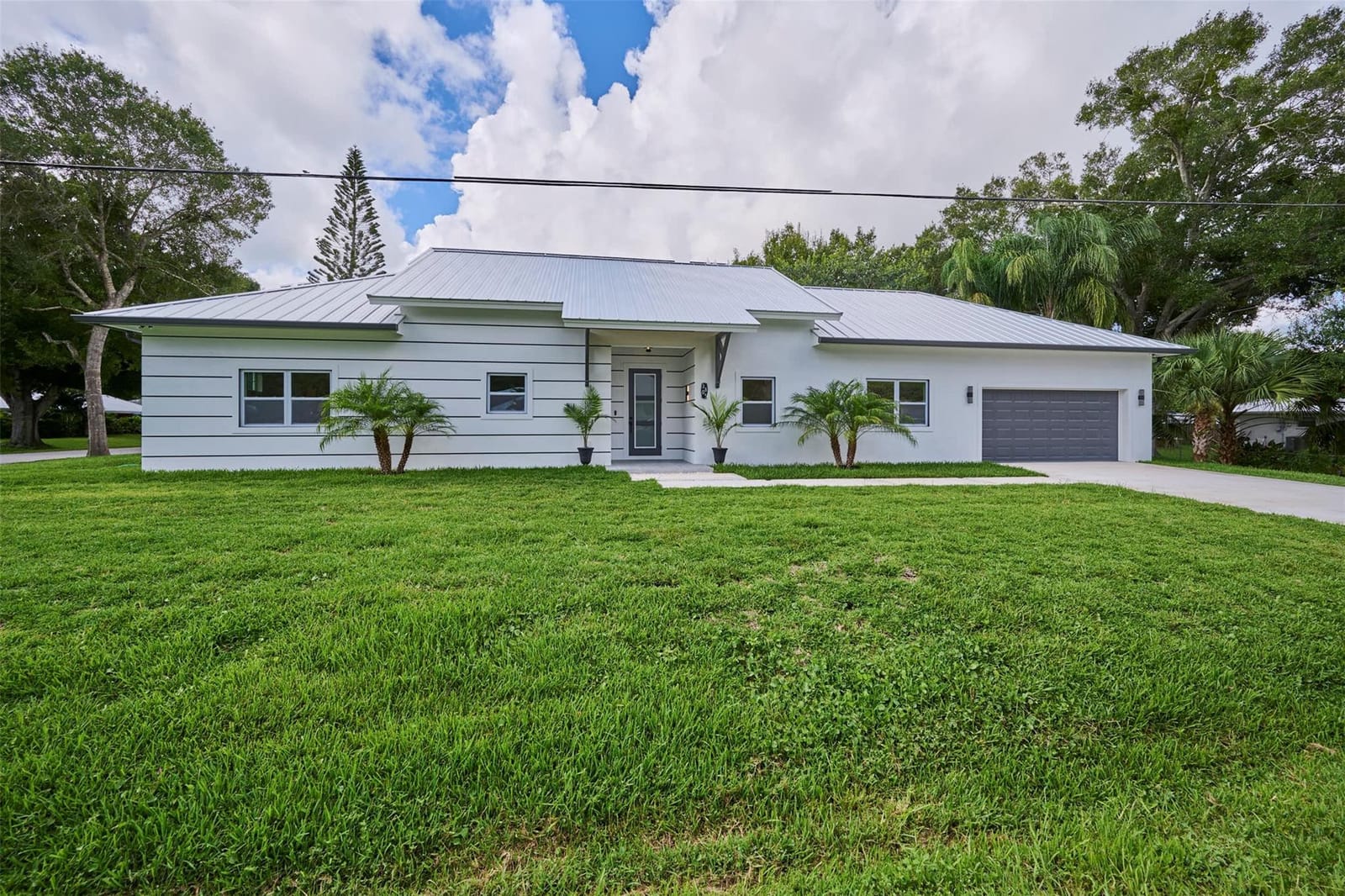 3805 11th Street, Vero Beach, FL 32960 photo 1
