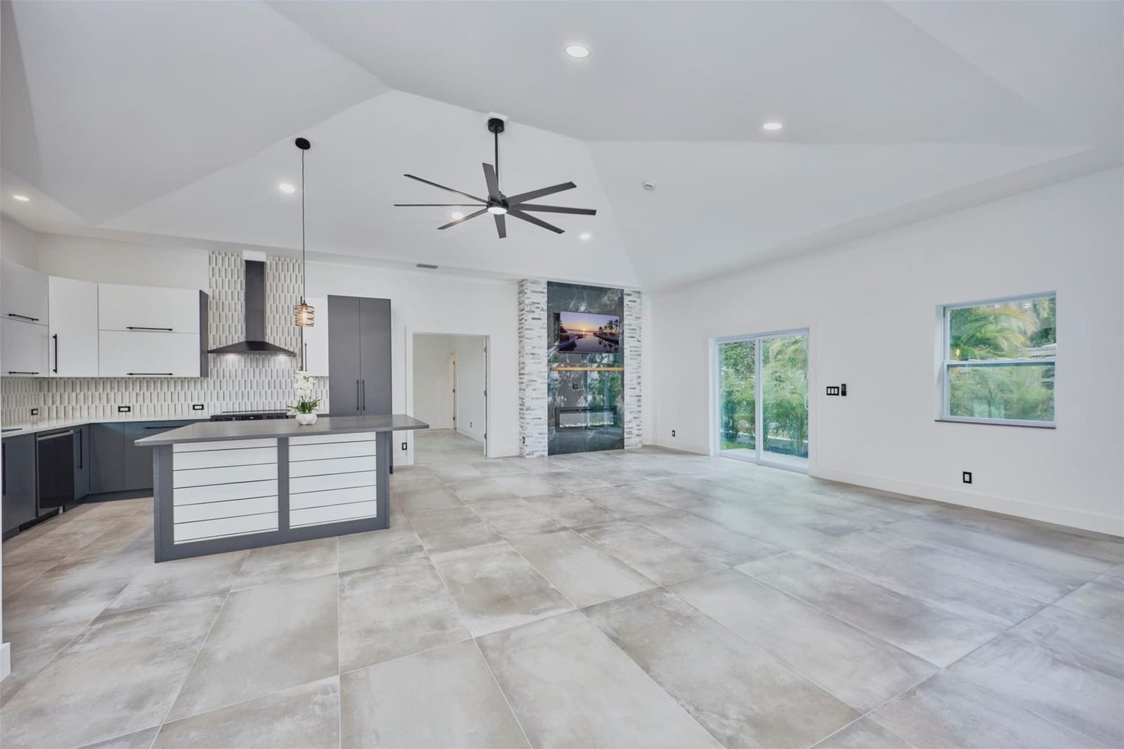 3805 11th Street, Vero Beach, FL 32960 photo 10