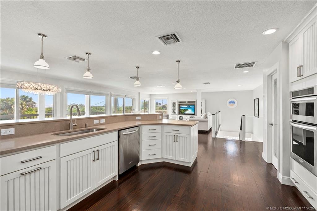1911 Surfside Drive, Fort Pierce, FL 34949 photo 13