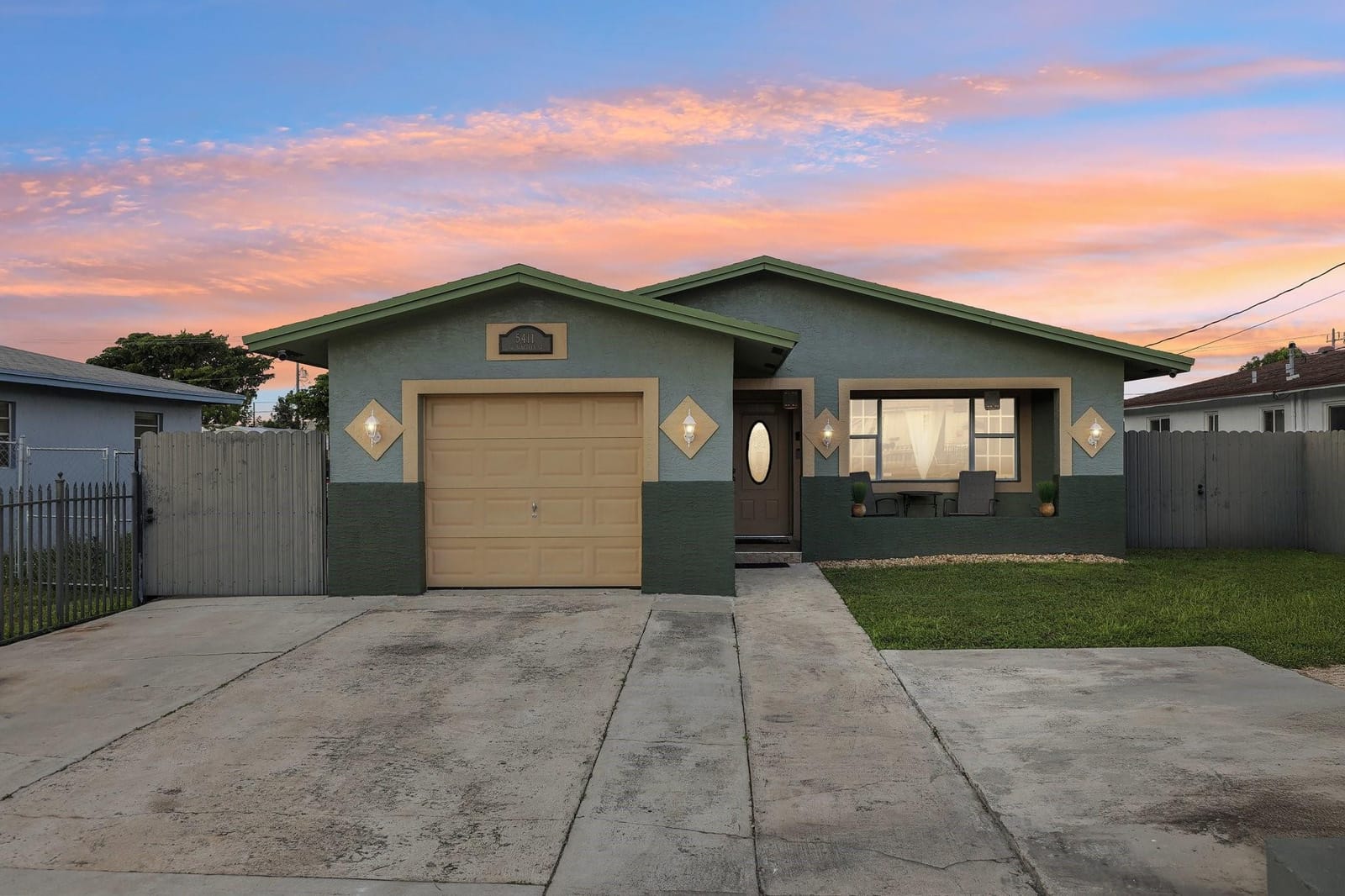5411 SW 19th Street, West Park, FL 33023