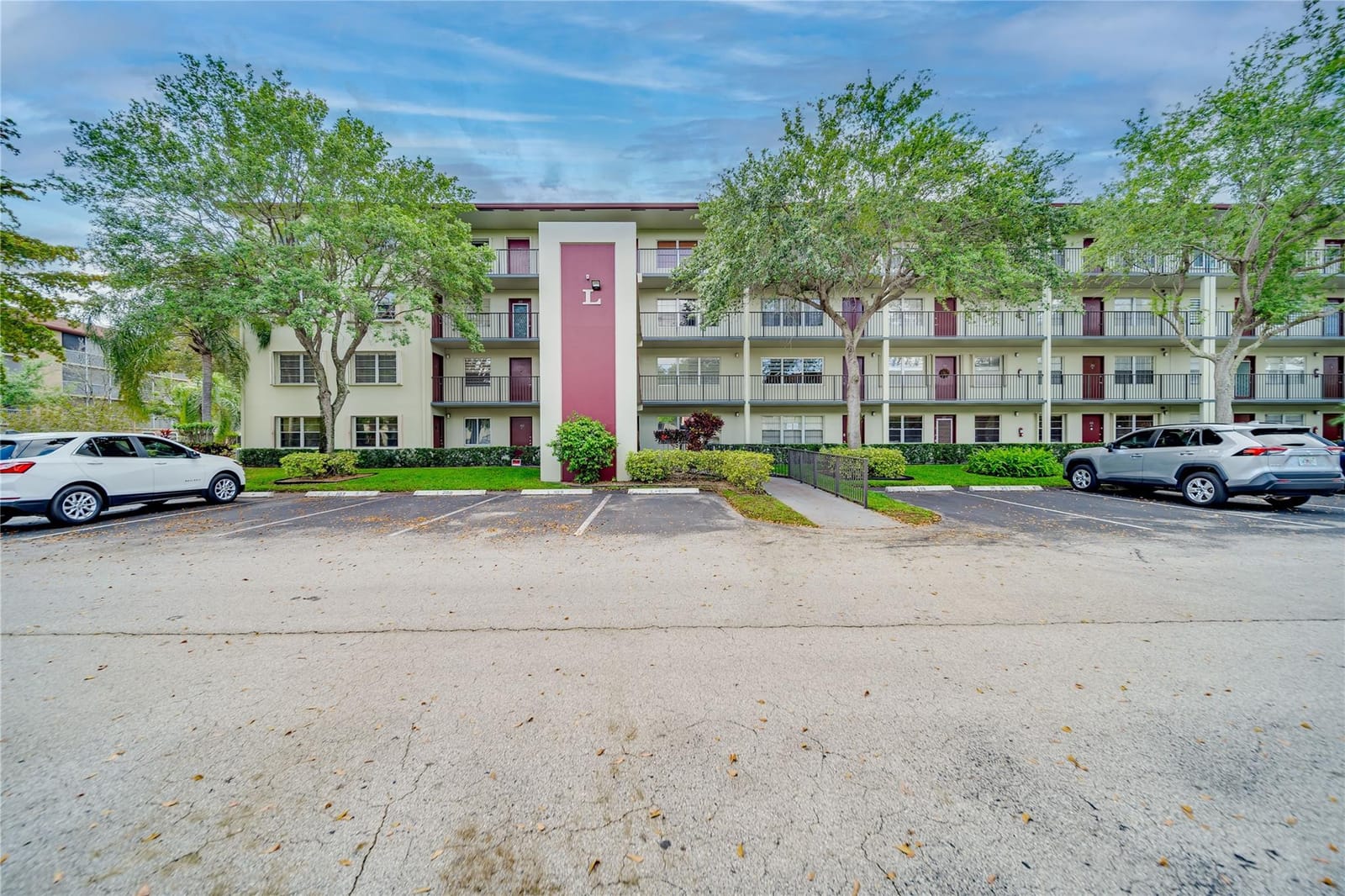 13250 SW 7th Court 303-L — photo 12