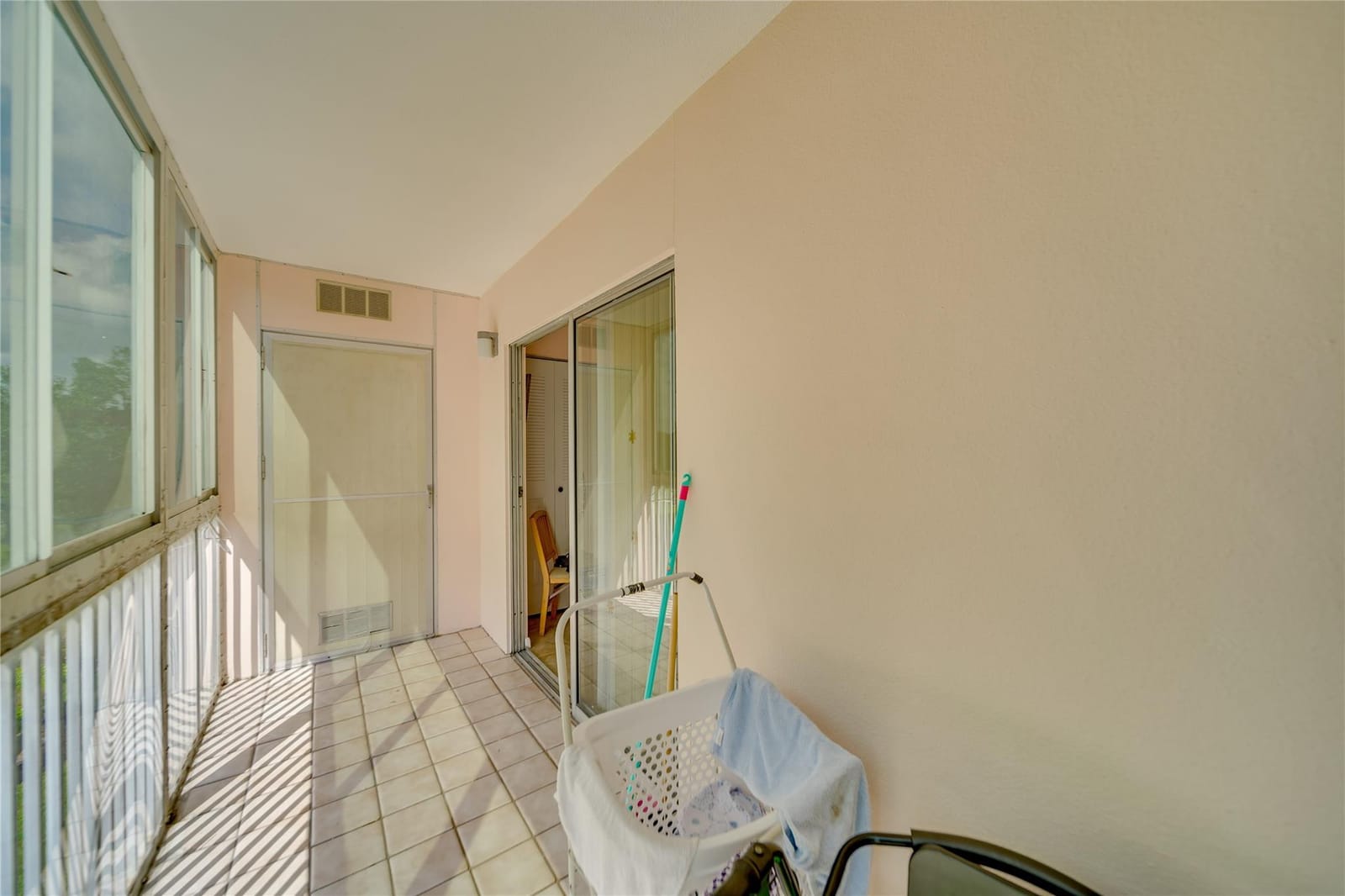 13250 SW 7th Court 303-L, Pembroke Pines, FL 33027 photo 13