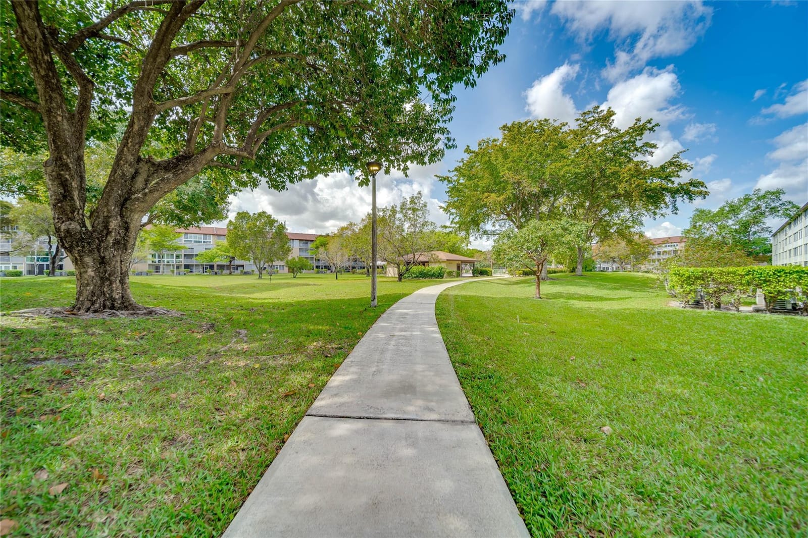 13250 SW 7th Court 303-L — photo 3