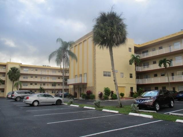 3940 NW 42nd Avenue 113, Lauderdale Lakes, FL 33319