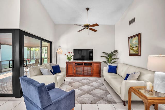 1550 NW 22nd Avenue, sold in Rainberry Lake Ph Iv-B, Delray Beach, FL