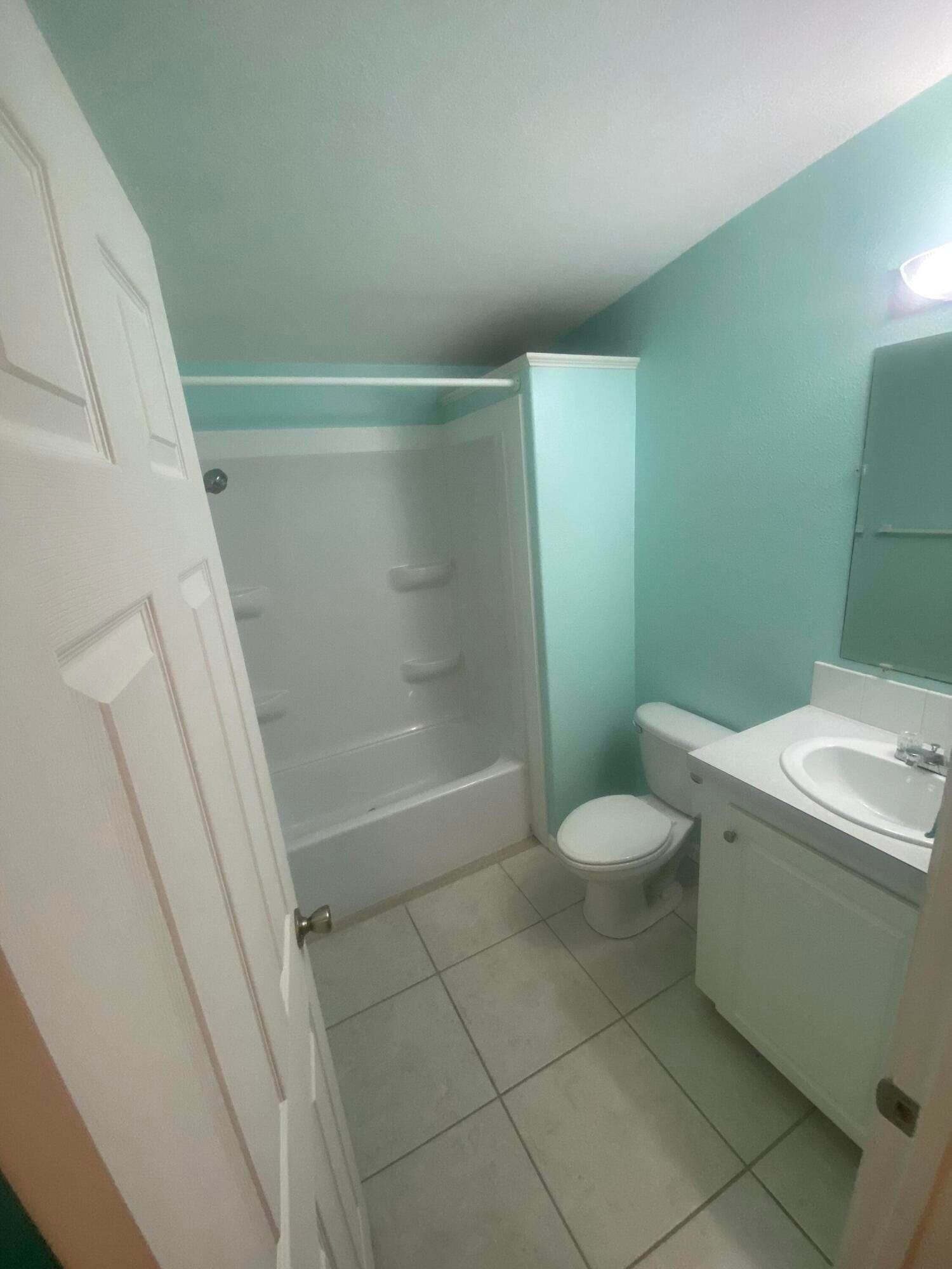 436 Tropical Isles Circle, Fort Pierce, FL 34982 photo 8