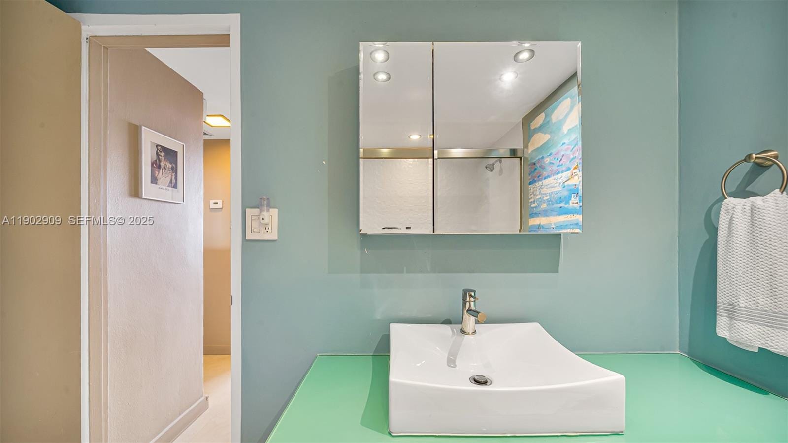 1200 West Avenue 719, Miami Beach, FL 33139 photo 9