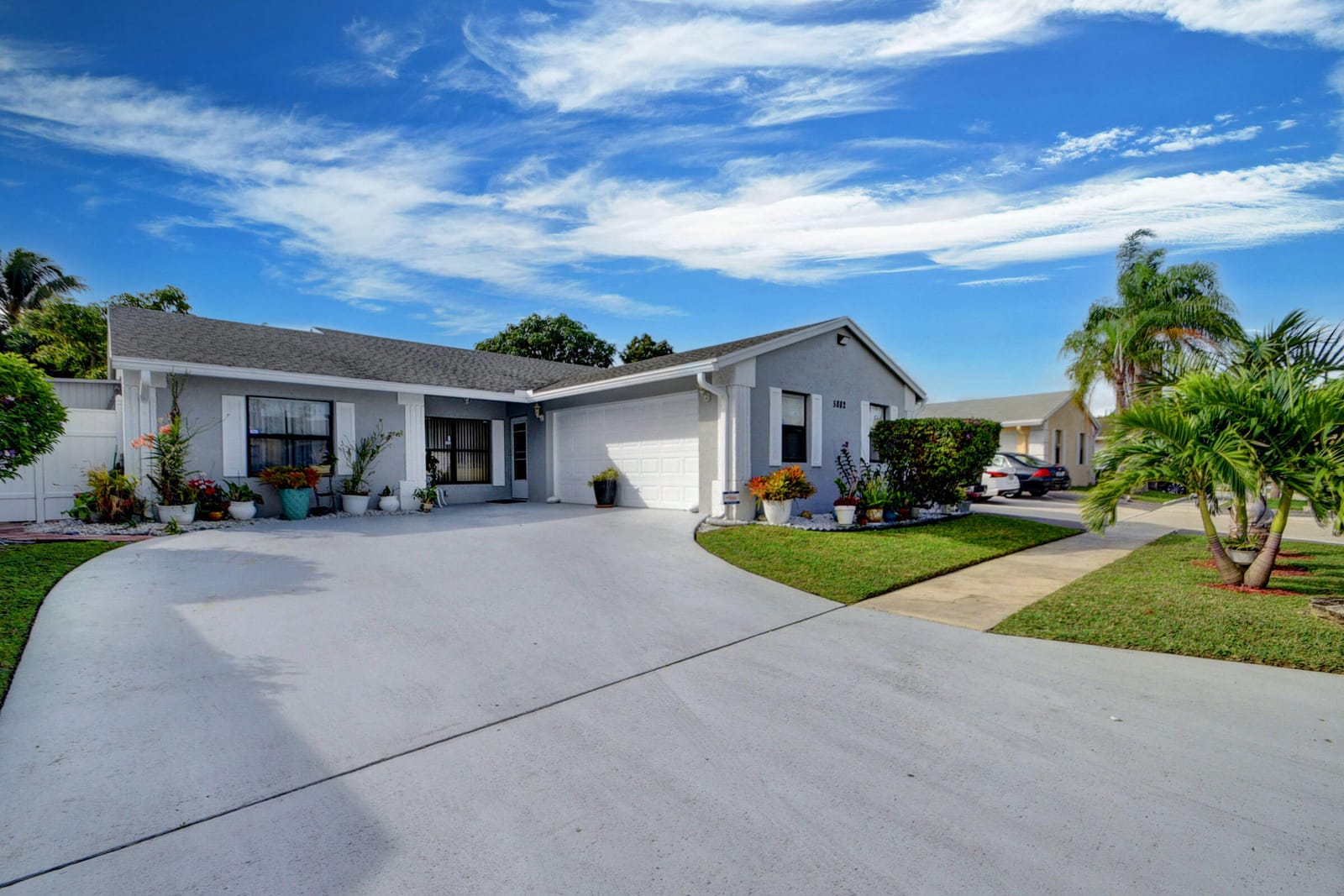 5882 Lincoln Circle W, Lake Worth, FL 33463 photo 2