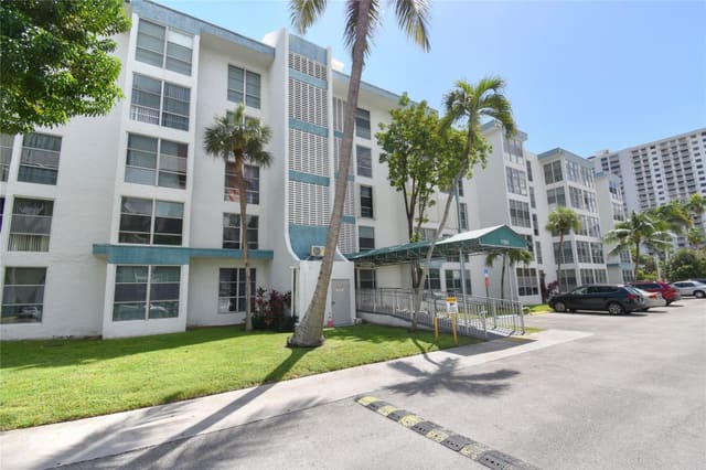 17560 Atlantic Boulevard 215, sold in Avila Condo, Sunny Isles Beach, FL