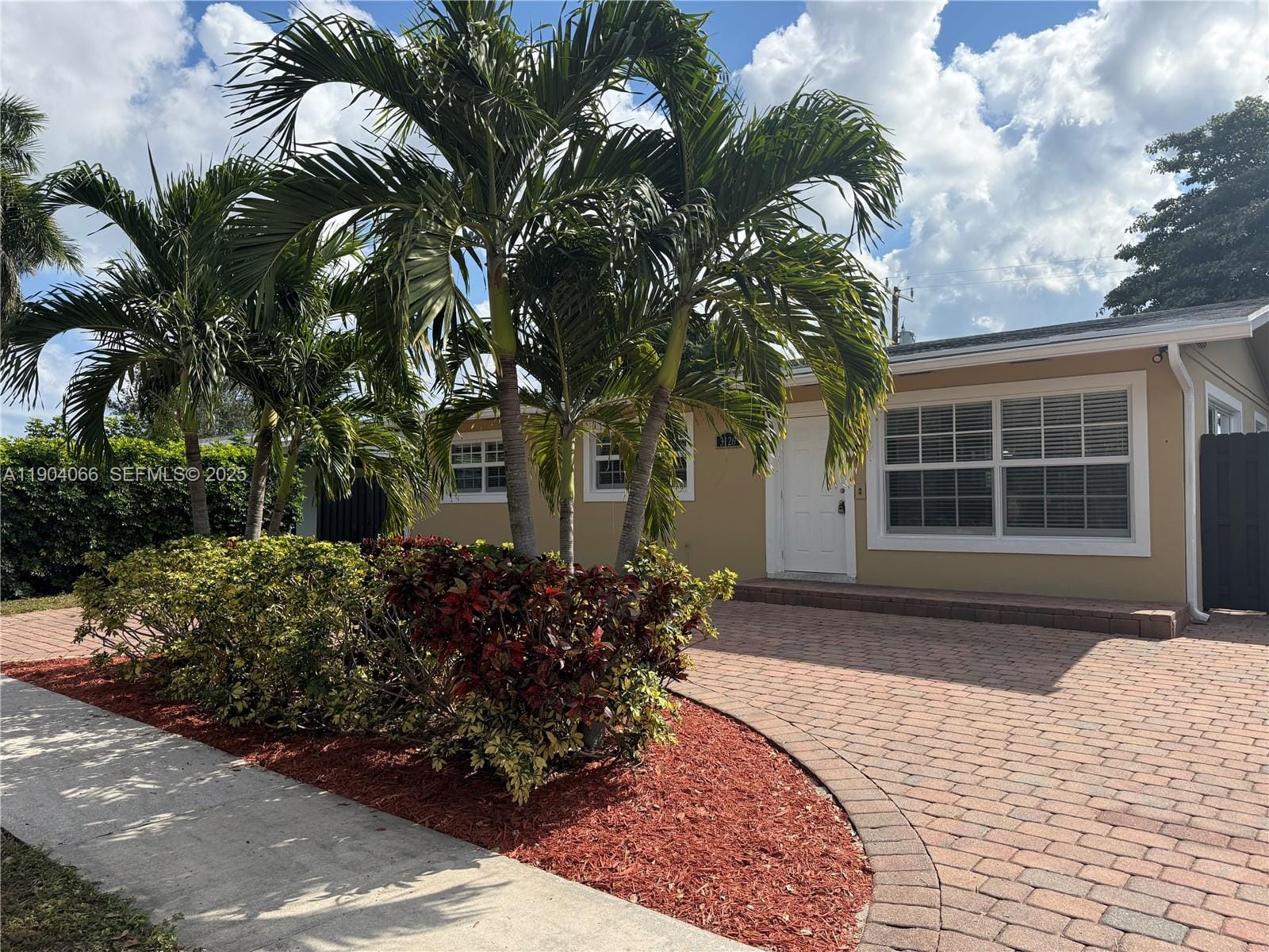 3126 Egremont Drive, West Palm Beach, FL 33406