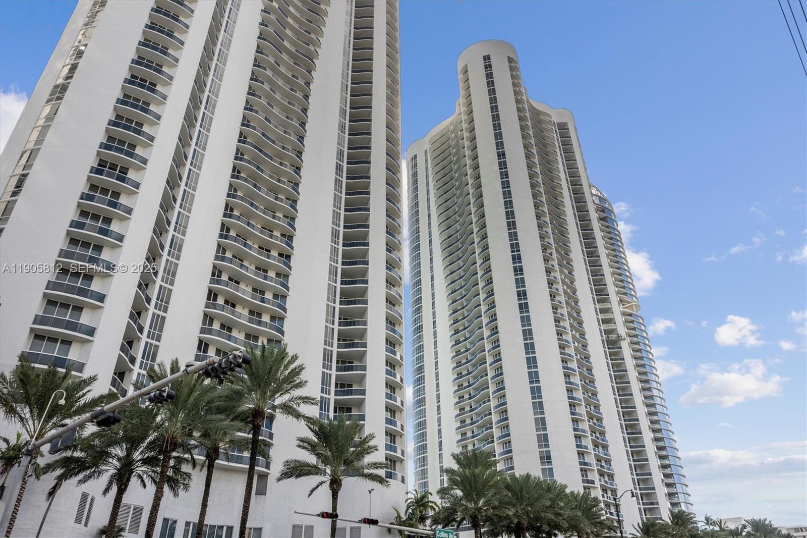 15811 Collins Avenue 3405 — photo 2