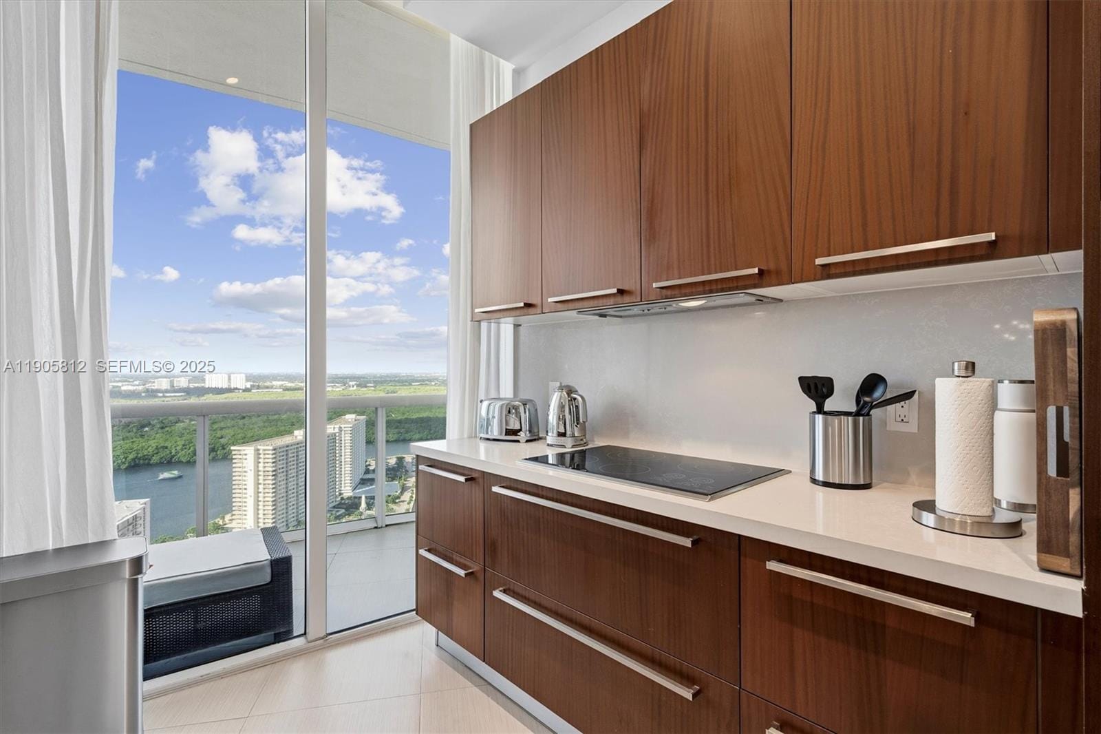 15811 Collins Avenue 3405, Sunny Isles Beach, FL 33160 photo 30