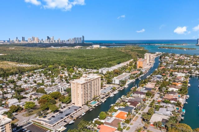 2350 NE 135th Street 1401, sold in Vecino Del Mar Condo, North Miami, FL