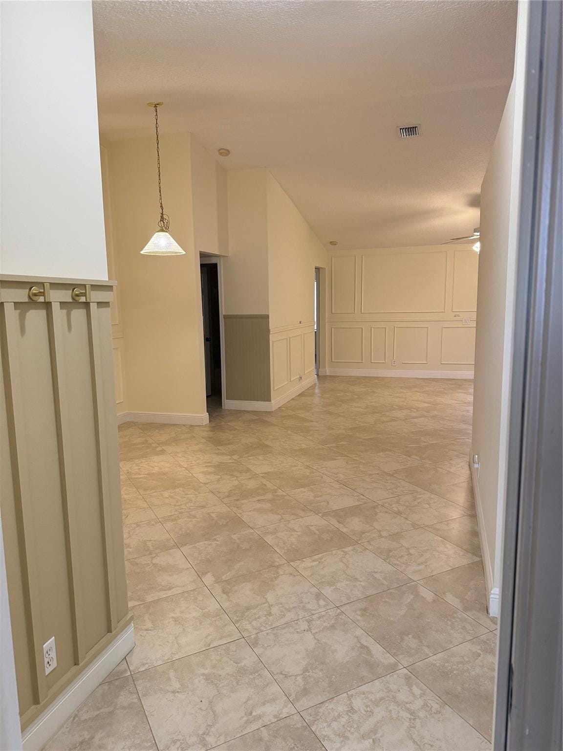 1954 Andromeda Lane — photo 4