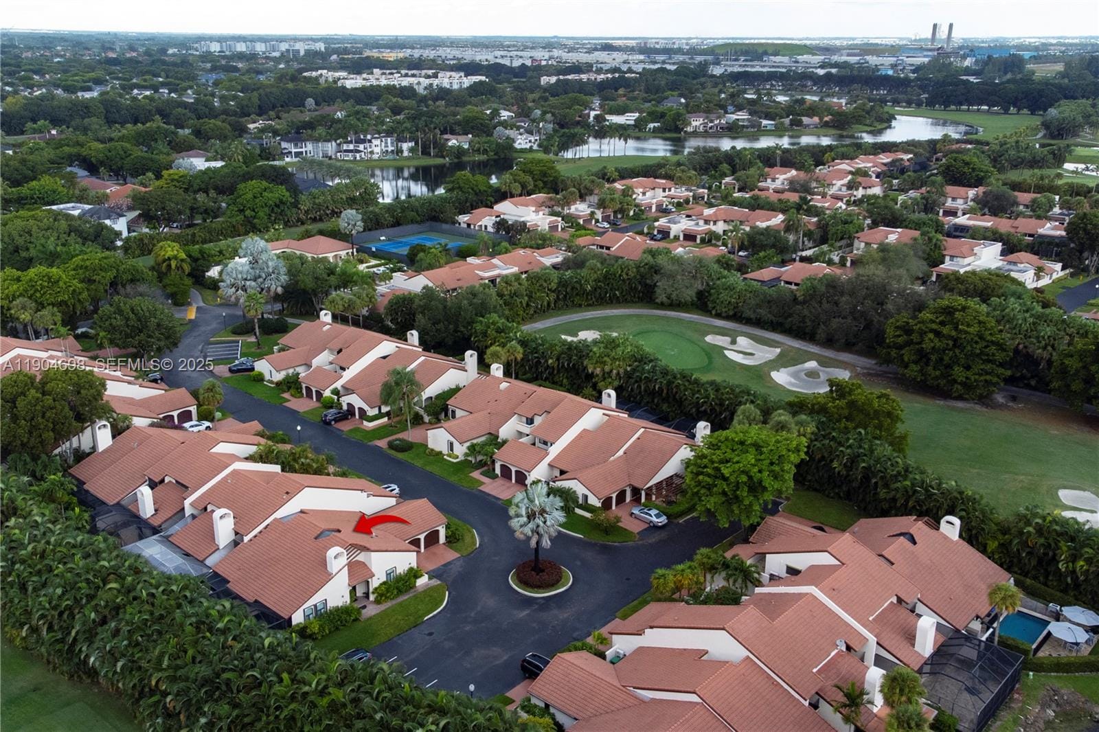 9320 NW 48th Doral Terrace — photo 4