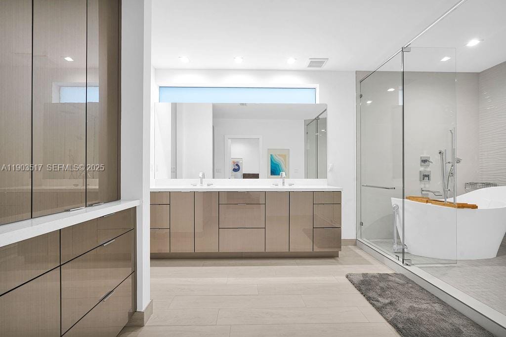348 Desoto Street, Hollywood, FL 33019 photo 20
