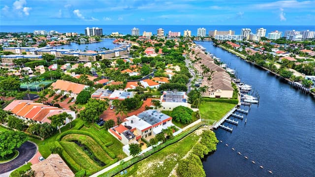 3516 Harbor Circle, sold in Pelican Harbor, Delray Beach, FL