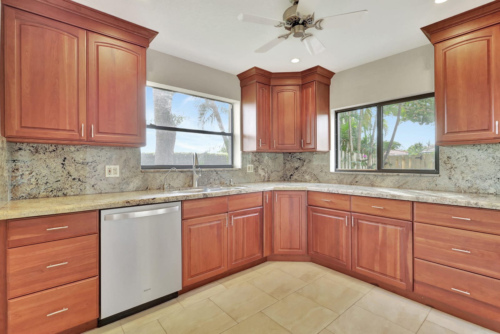 3516 Harbor Circle, Delray Beach, FL 33483 photo 10