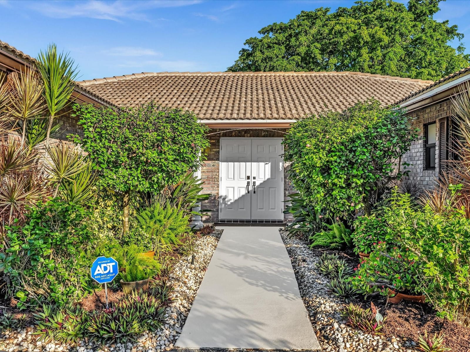 1342 NW 100th Drive — photo 10