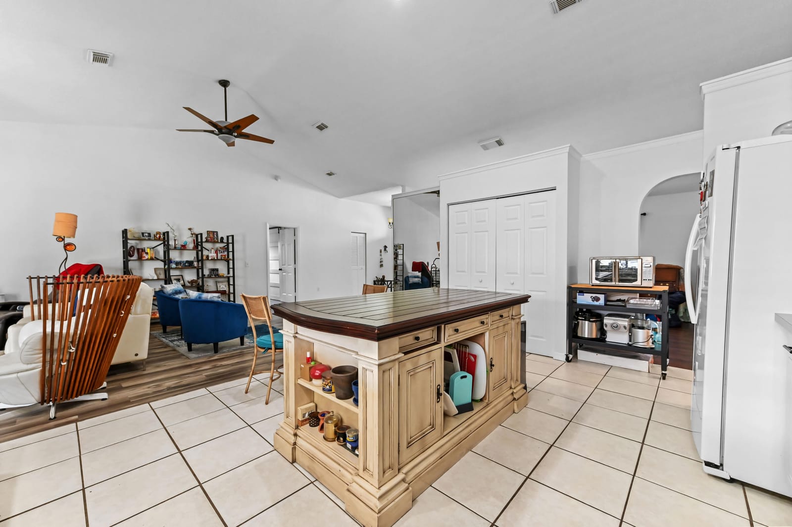 1014 SW Canary Terrace — photo 11