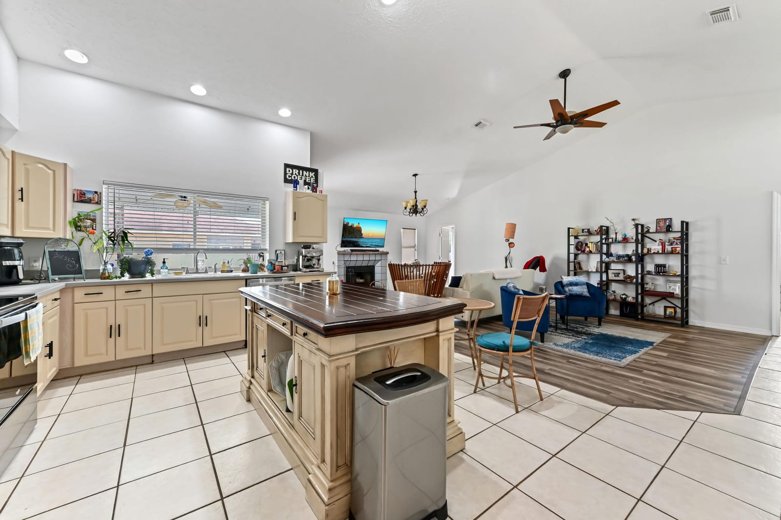 1014 SW Canary Terrace — photo 12