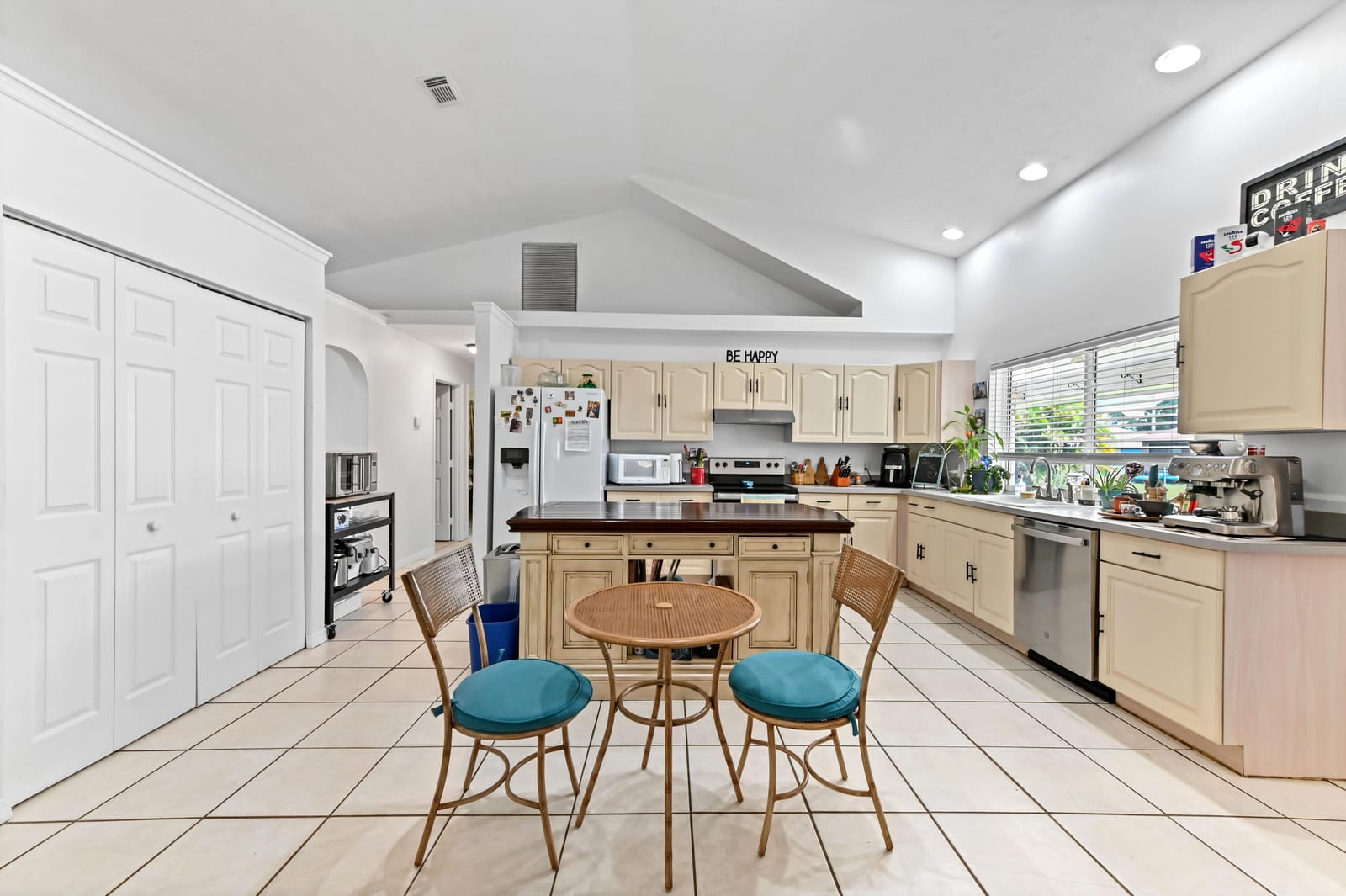 1014 SW Canary Terrace — photo 10