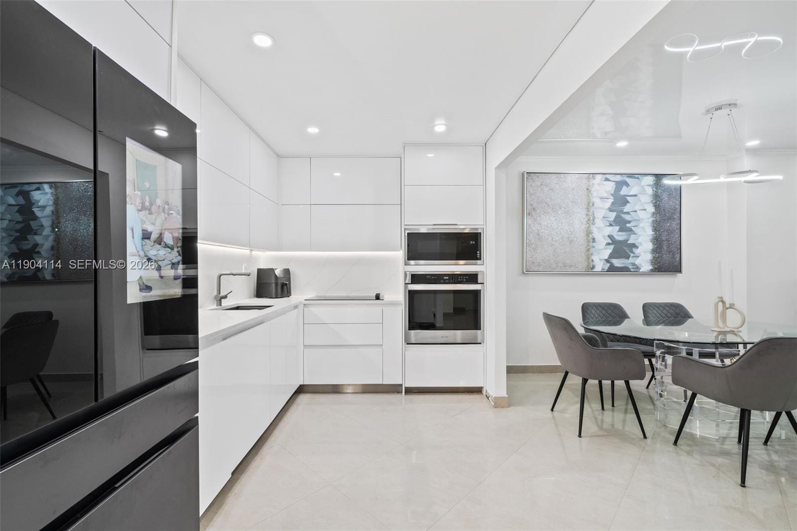 19390 Collins Avenue 209 — photo 8