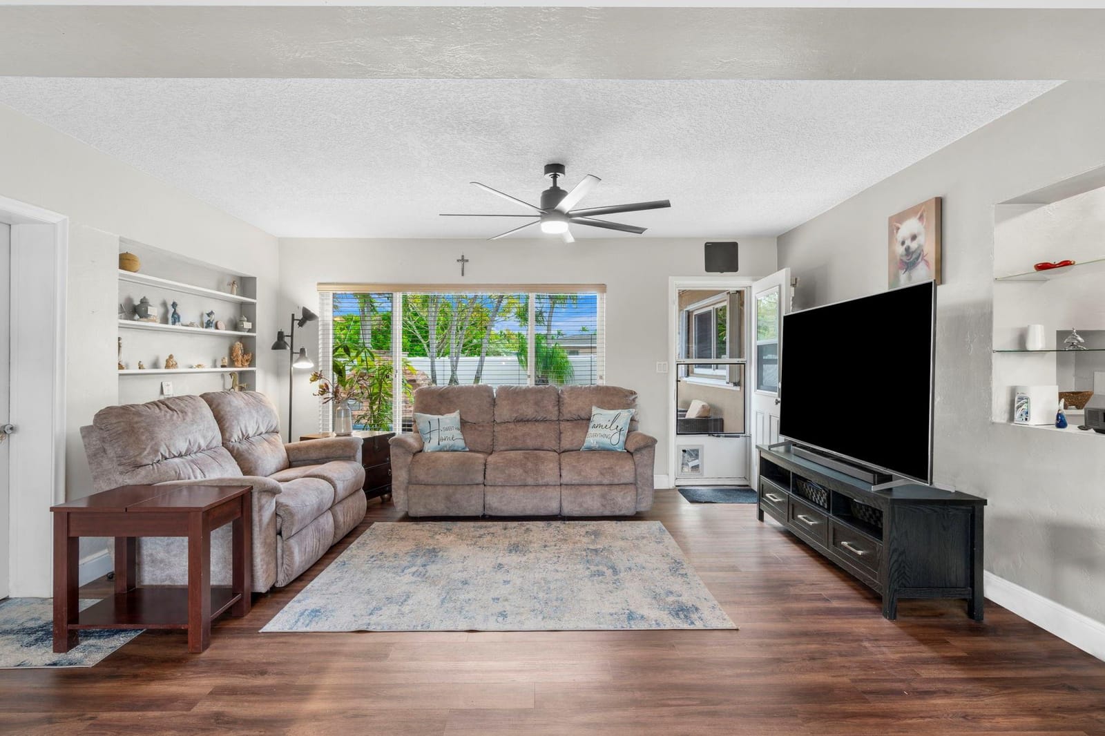 4800 N Andrews Avenue, Oakland Park, FL 33309 photo 3
