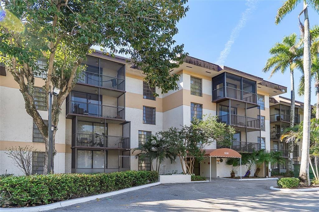5530 NW 44th Street 318C — photo 7