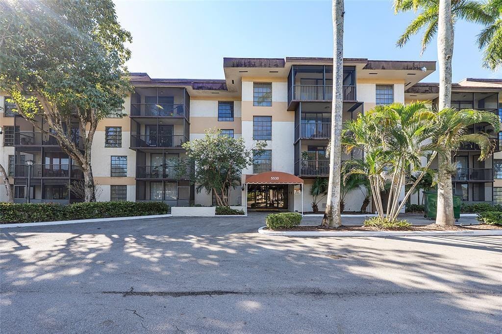 5530 NW 44th Street 318C — photo 8