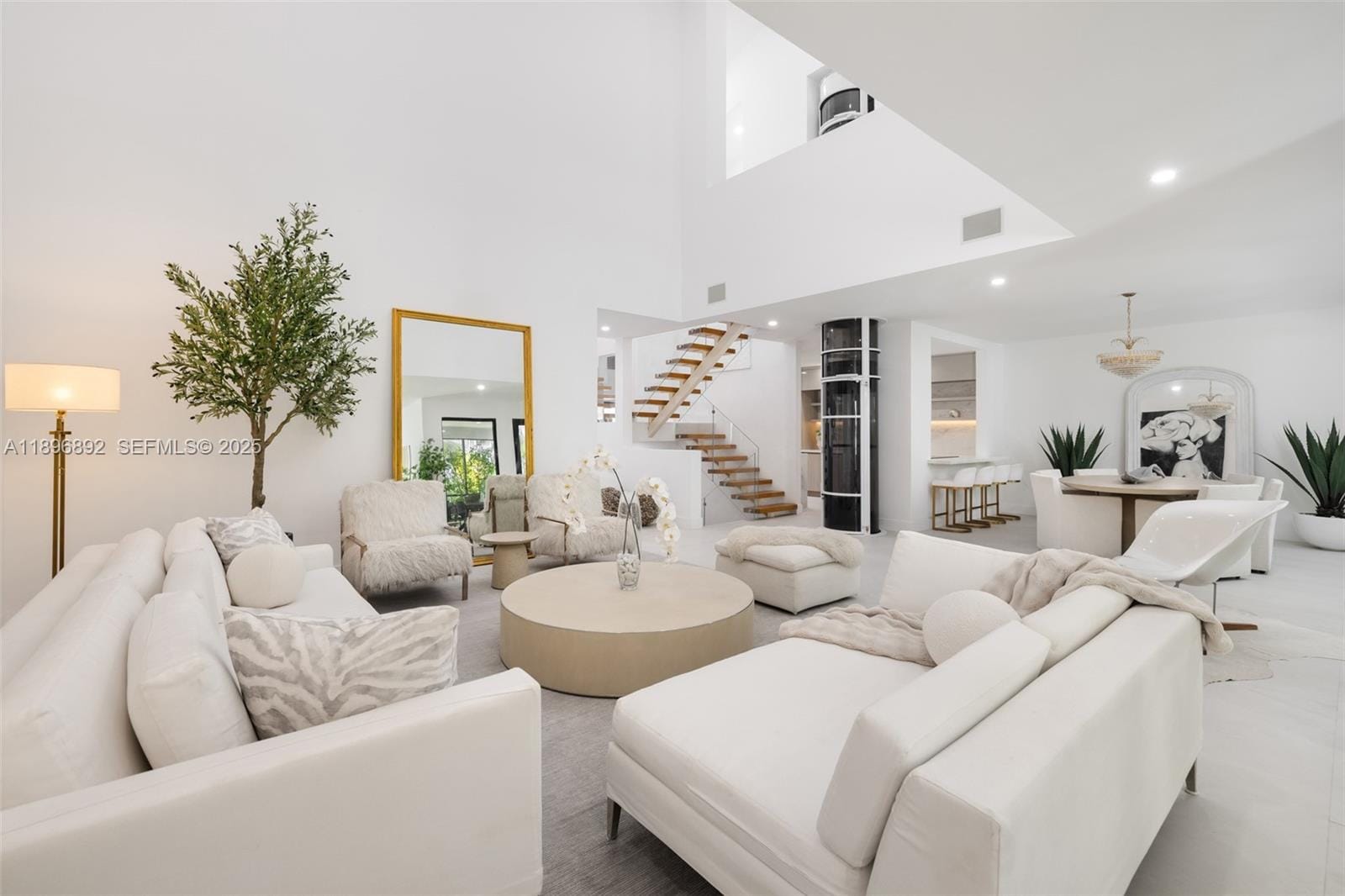2000 S Bayshore Drive 4, Coconut Grove, FL 33133