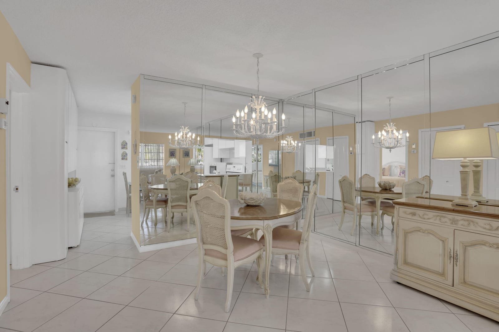 1891 S Ocean Drive 202 — photo 3