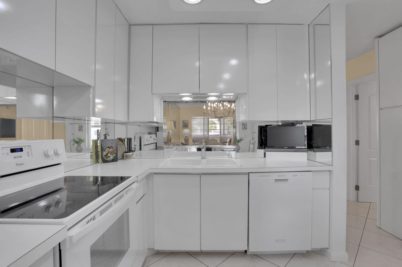 1891 S Ocean Drive 202 — photo 5